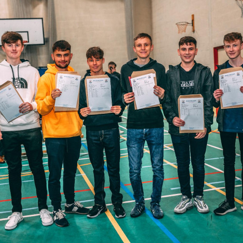 39B4E7C6-EA54-D9E3-1077FAAAA808F589