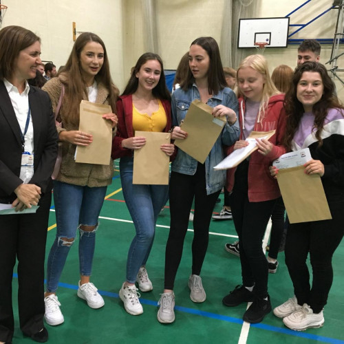 D8D37FAA-F0AF-929A-F252B339DE4E5038