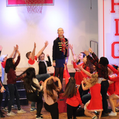 FE4E7D17-92B6-36B5-43A83EB733F7DABE