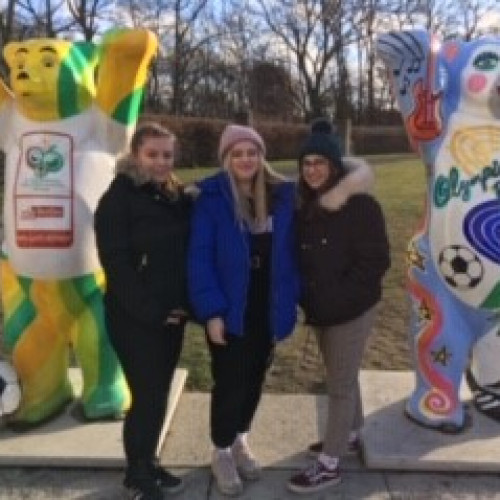 9D7B1A9E-B1E4-26E6-1851F168380FB30C