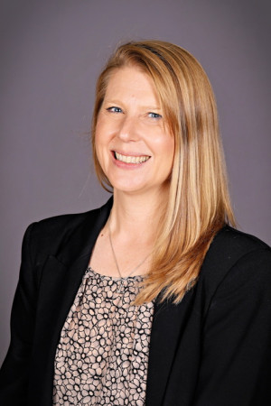 STAFF - Lynn Wearing